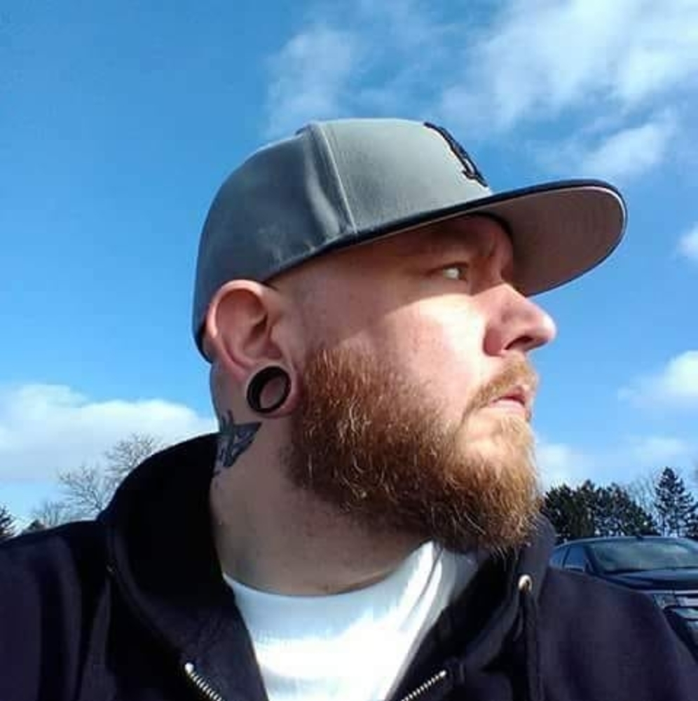 Meet your Posher, Jason